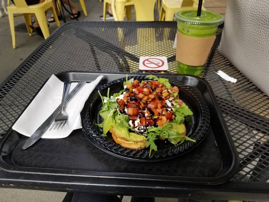 Black Dog Coffee | cafe | 5657 Wilshire Blvd, Los Angeles, CA 90036, USA | 3239331976 OR +1 323-933-1976