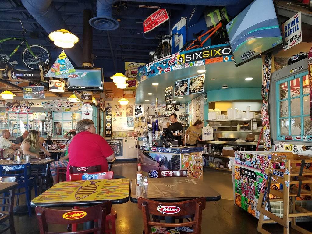 Wahoos Fish Taco | restaurant | 29073 Overland Dr, Temecula, CA 92591, USA | 9516944444 OR +1 951-694-4444