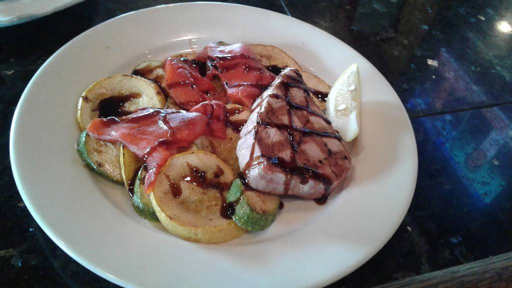 744 West Restaurant | restaurant | 744 Boston Post Rd, West Haven, CT 06516, USA | 2039345726 OR +1 203-934-5726