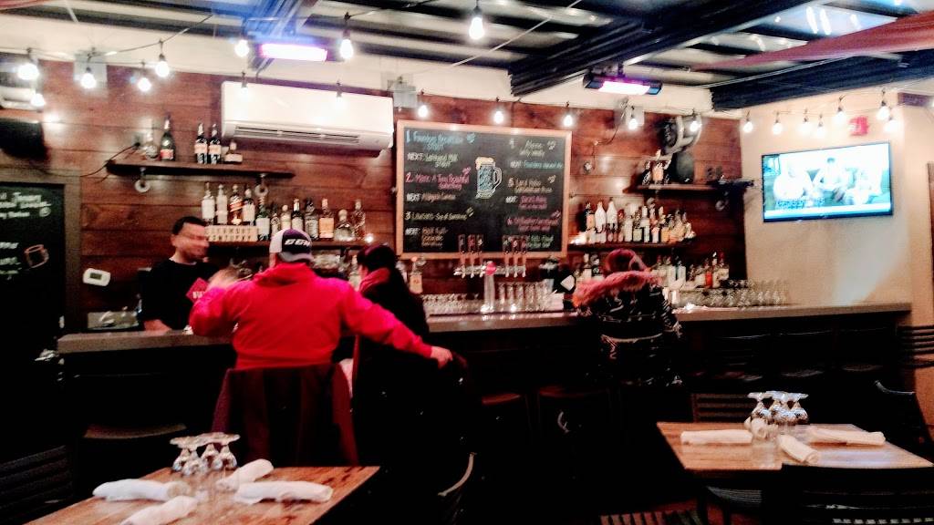 La Zingara | restaurant | 8 P T Barnum Square, Bethel, CT 06801, USA | 2037447500 OR +1 203-744-7500