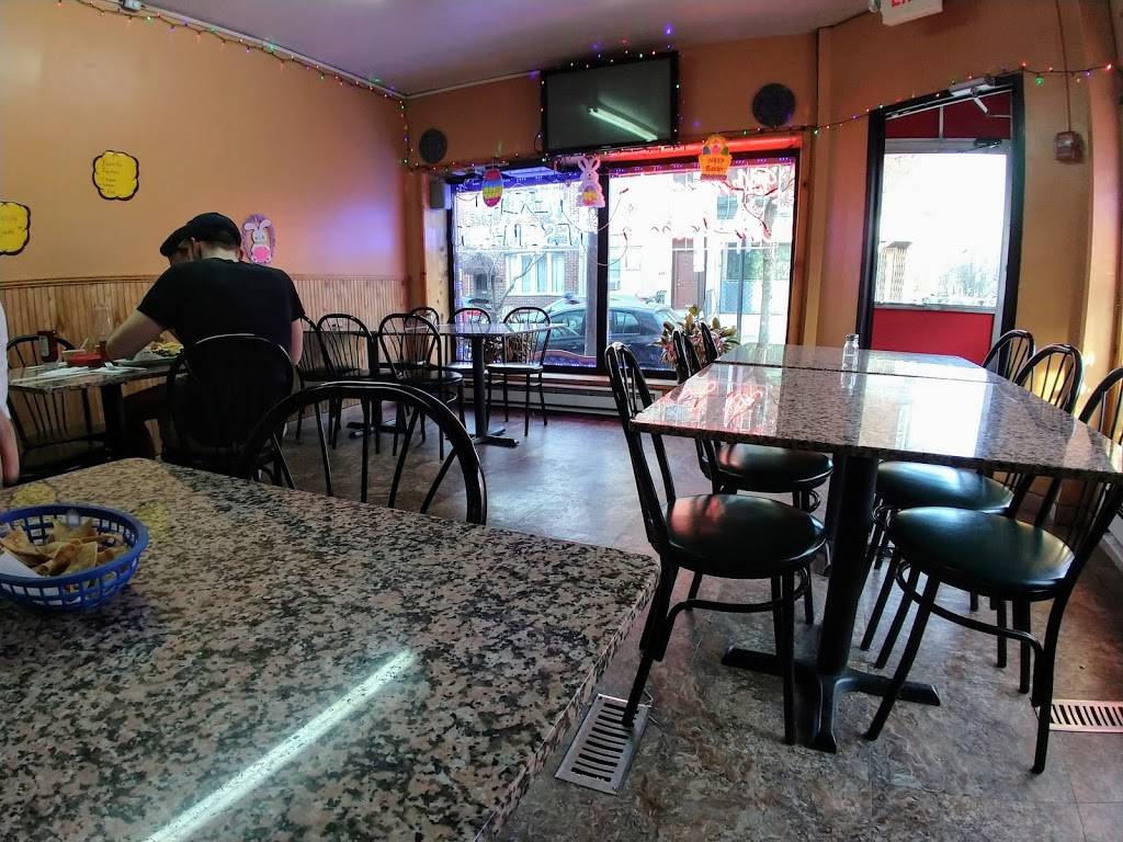 Restaurant Taqueria El Jarocho | restaurant | 1138 S 13th St, Philadelphia, PA 19147, USA | 2154632205 OR +1 215-463-2205