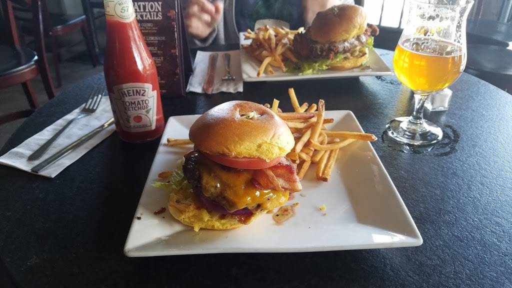 Station Tap | restaurant | 4201 Ferne Blvd, Drexel Hill, PA 19026, USA | 4844693222 OR +1 484-469-3222