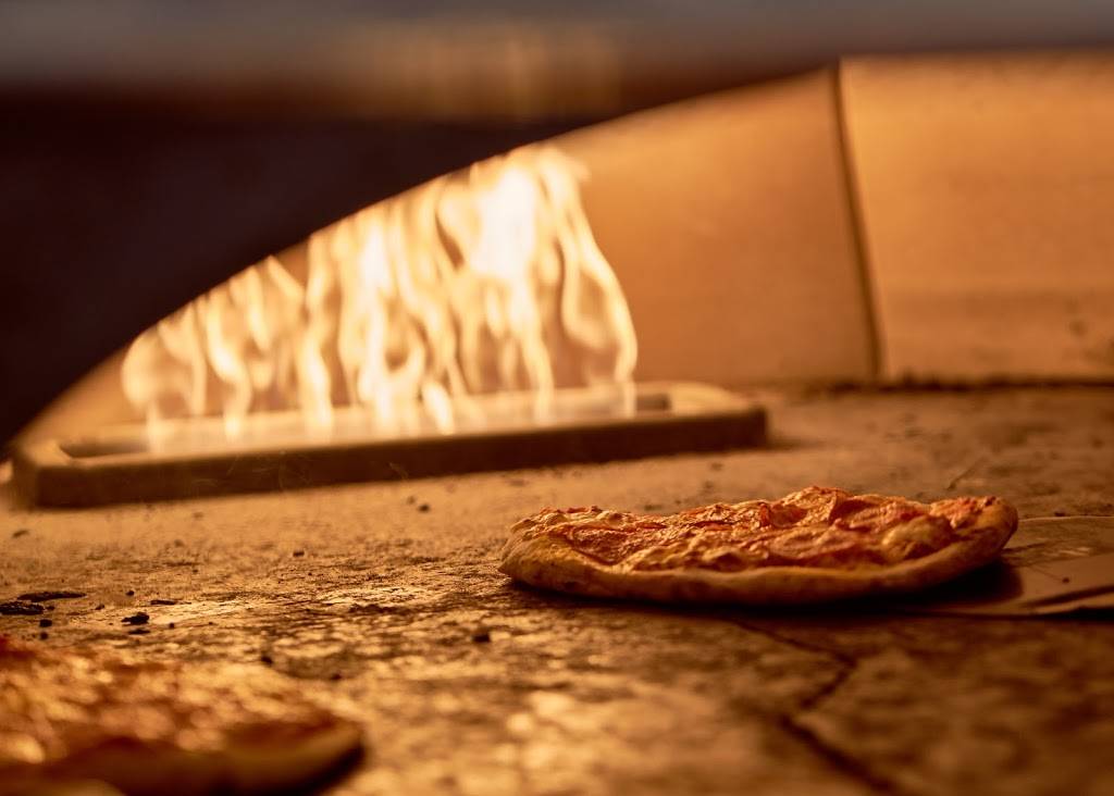 Ten Pin Pizza & More | restaurant | 5499 Ten Pin Alley, Hilliard, OH 43026, USA | 6148762475 OR +1 614-876-2475