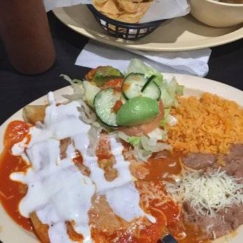 La Tia Mexican Food | restaurant | 1608 E Harry St, Wichita, KS 67211, USA | 3164408390 OR +1 316-440-8390