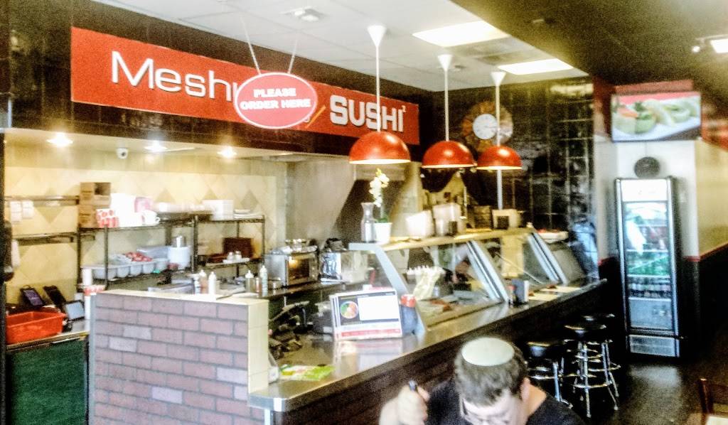 Meshuga 4 Sushi | restaurant | 8948 Pico Blvd, Los Angeles, CA 90035, USA | 3102715050 OR +1 310-271-5050