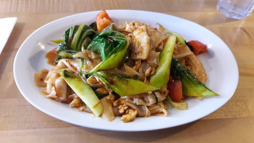 Tin Thai Kitchen | restaurant | 235 S Vasco Rd, Livermore, CA 94551, USA | 9259601030 OR +1 925-960-1030