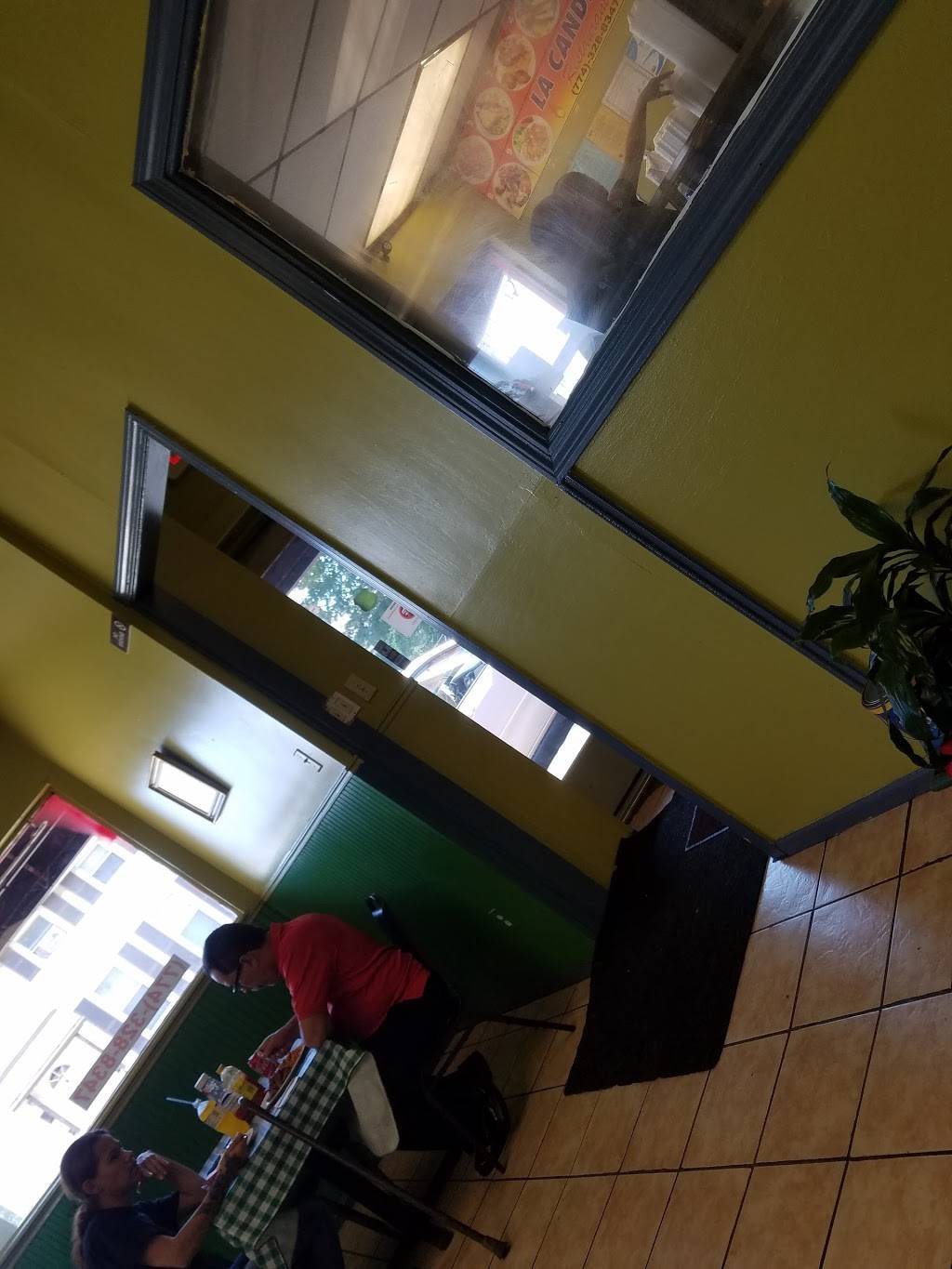 La Candela | restaurant | 811 County St, New Bedford, MA 02740, USA | 7743288347 OR +1 774-328-8347