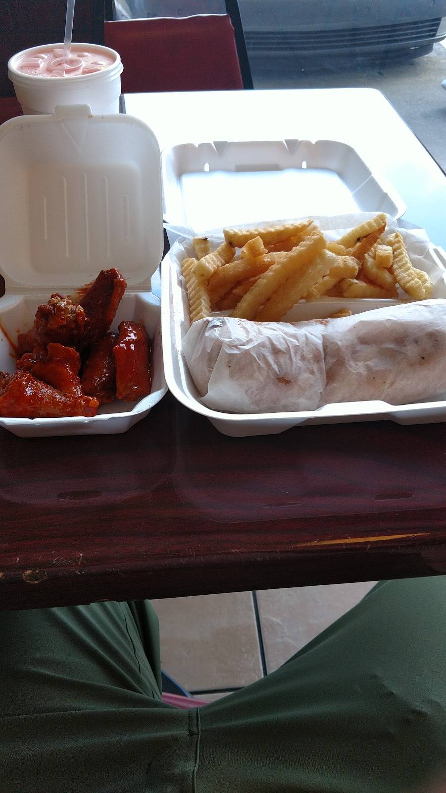 American Wings | restaurant | 890 Cleveland Ave, East Point, GA 30344, USA | 4047659946 OR +1 404-765-9946