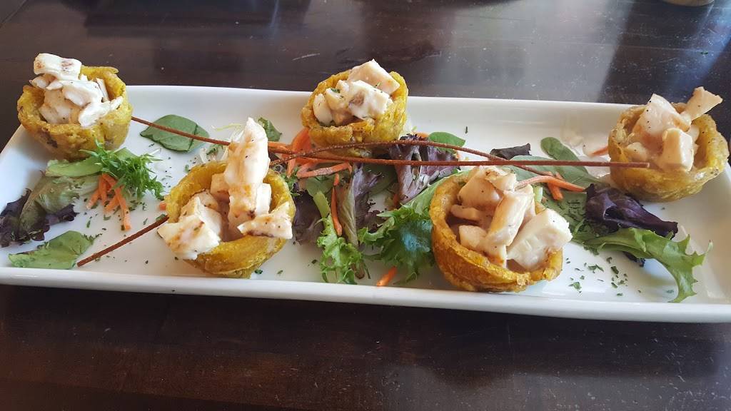 La Fondita de Leo | restaurant | 528 Cleveland St, Clearwater, FL 33755, USA | 7274474800 OR +1 727-447-4800