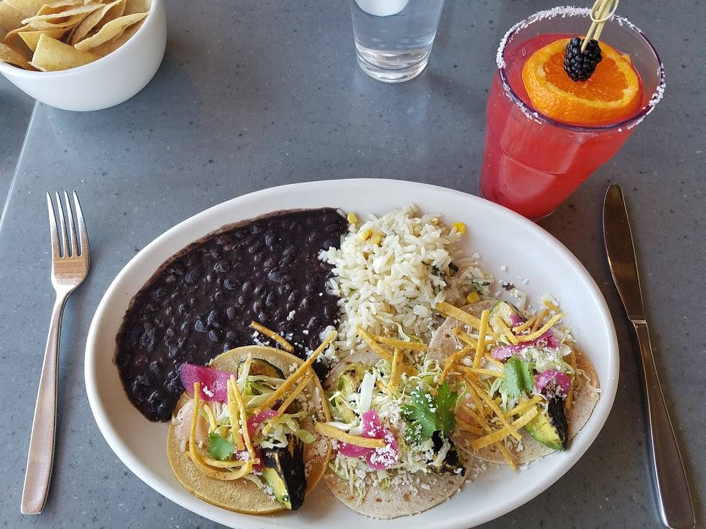 Blanco Tacos + Tequila | restaurant | 2905 E Skyline Dr #246, Tucson, AZ 85718, USA | 5202321007 OR +1 520-232-1007