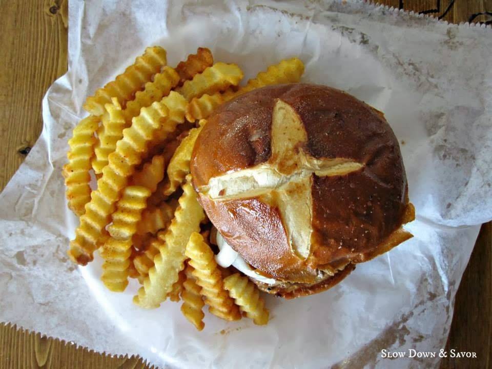 AJs Ranch Road Grill | restaurant | 205 Moore St, San Marcos, TX 78666, USA | 5126676212 OR +1 512-667-6212