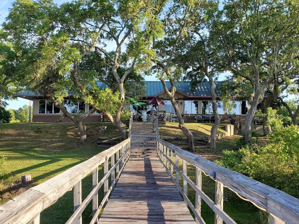 McElroys on the Bayou | restaurant | 705 Bienville Blvd, Ocean Springs, MS 39564, USA | 2288184600 OR +1 228-818-4600