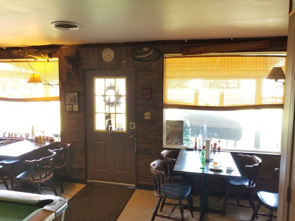 Bermuda Inn | restaurant | 103 E Hundred Rd, Chester, VA 23836, USA | 8045305454 OR +1 804-530-5454