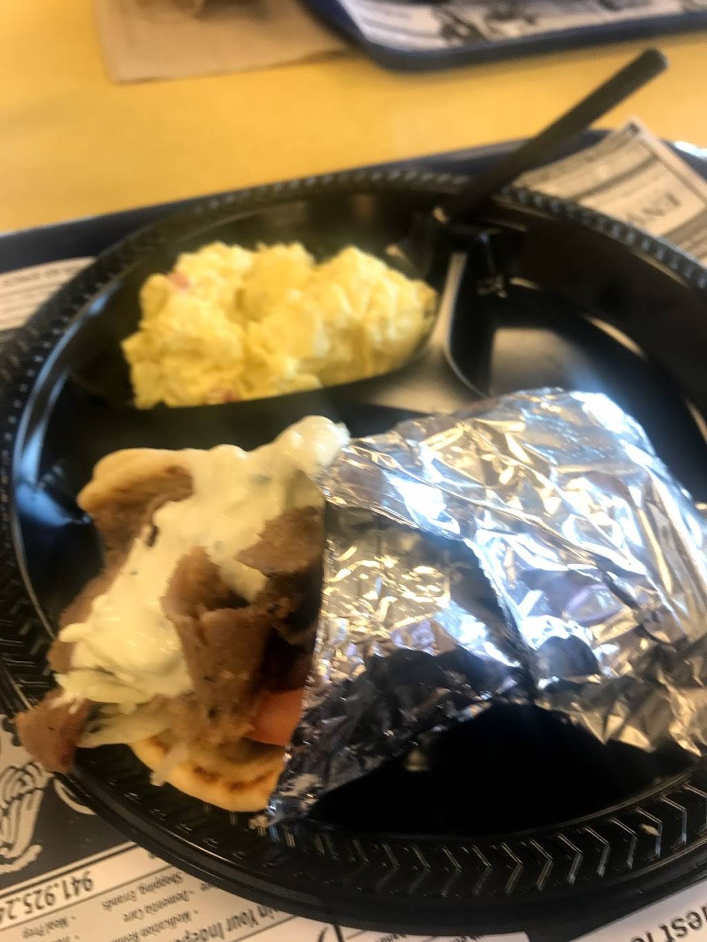 Basils Flame Broiled Chicken | restaurant | 4300 Bee Ridge Rd, Sarasota, FL 34233, USA | 9413775474 OR +1 941-377-5474