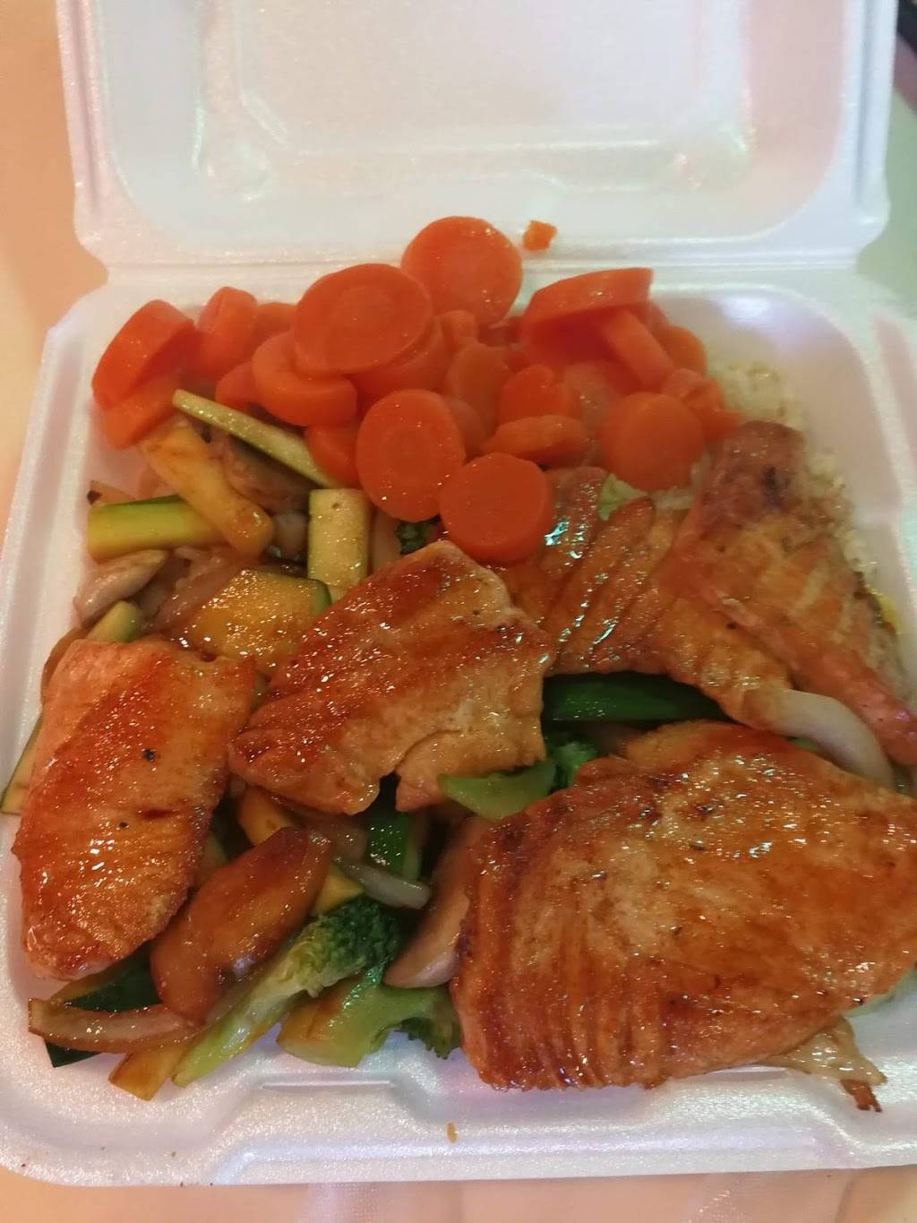 Sakura 15 | meal takeaway | 895 S College Mall Rd, Bloomington, IN 47401, USA | 8123398076 OR +1 812-339-8076