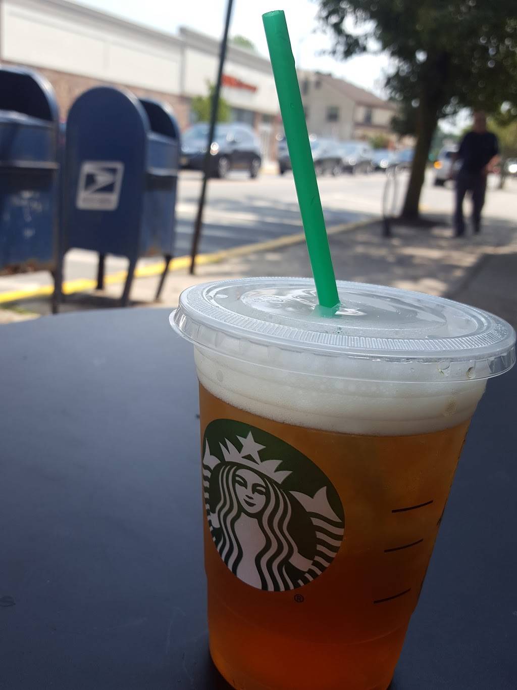 Starbucks | cafe | 572 Valley Rd, Upper Montclair, NJ 07043, USA | 9736550044 OR +1 973-655-0044