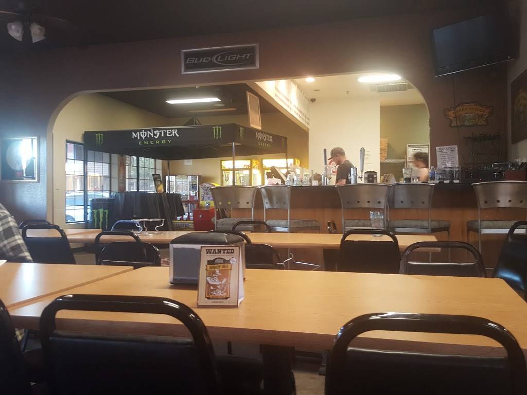 Big Mouth Pizza | restaurant | 33323 Agua Dulce Canyon Rd, Santa Clarita, CA 91390, USA | 6612687500 OR +1 661-268-7500