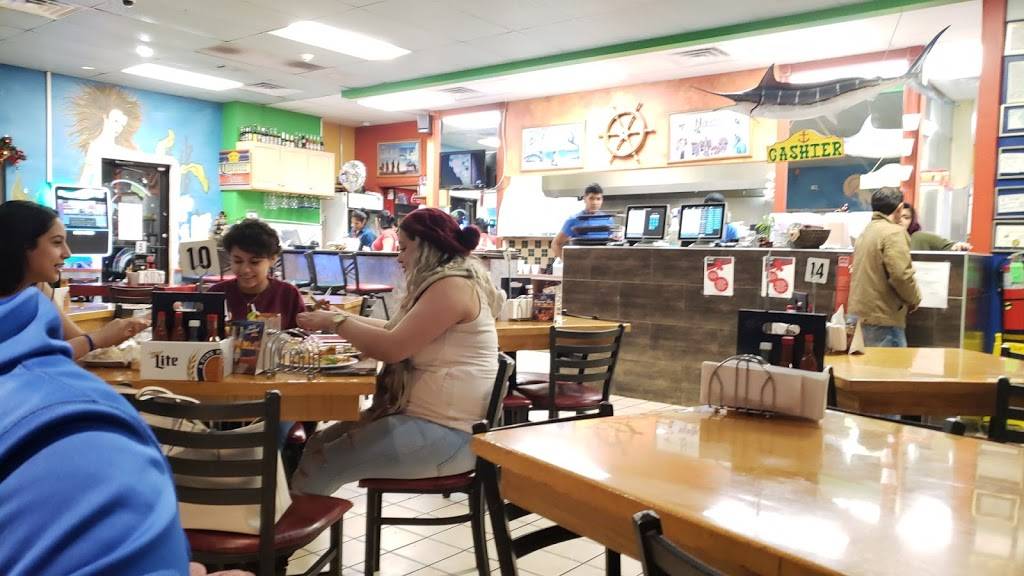 Las Islitas | restaurant | 3200 W North Ave, Stone Park, IL 60165, USA | 7083458699 OR +1 708-345-8699