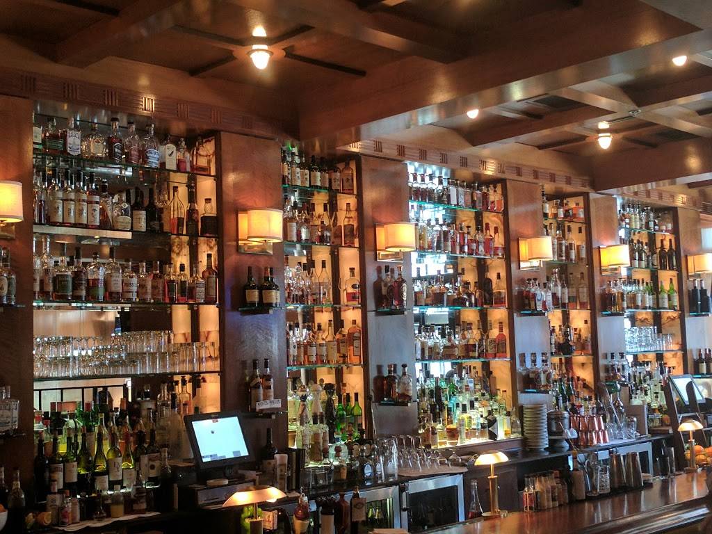 Luxbar | restaurant | 18 E Bellevue Pl, Chicago, IL 60611, USA | 3126423400 OR +1 312-642-3400