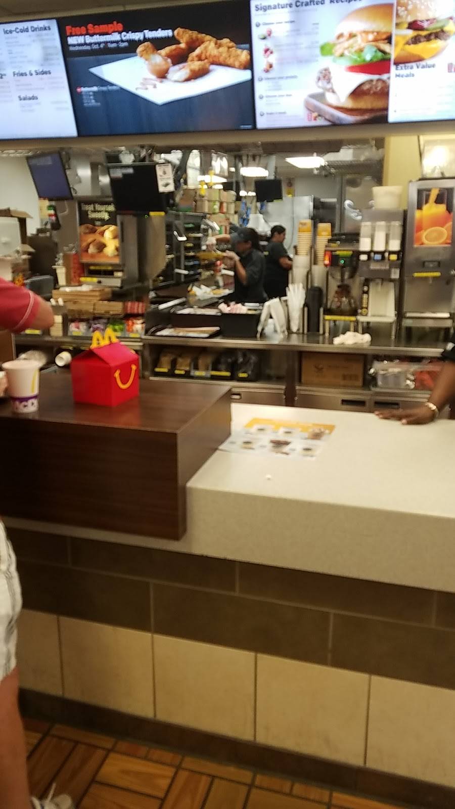 McDonalds | cafe | 10850 Town Center Blvd, Dunkirk, MD 20754, USA | 3018557561 OR +1 301-855-7561