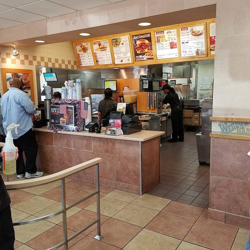 Wendys | restaurant | 4610 County Dr, Disputanta, VA 23842, USA | 8048634618 OR +1 804-863-4618