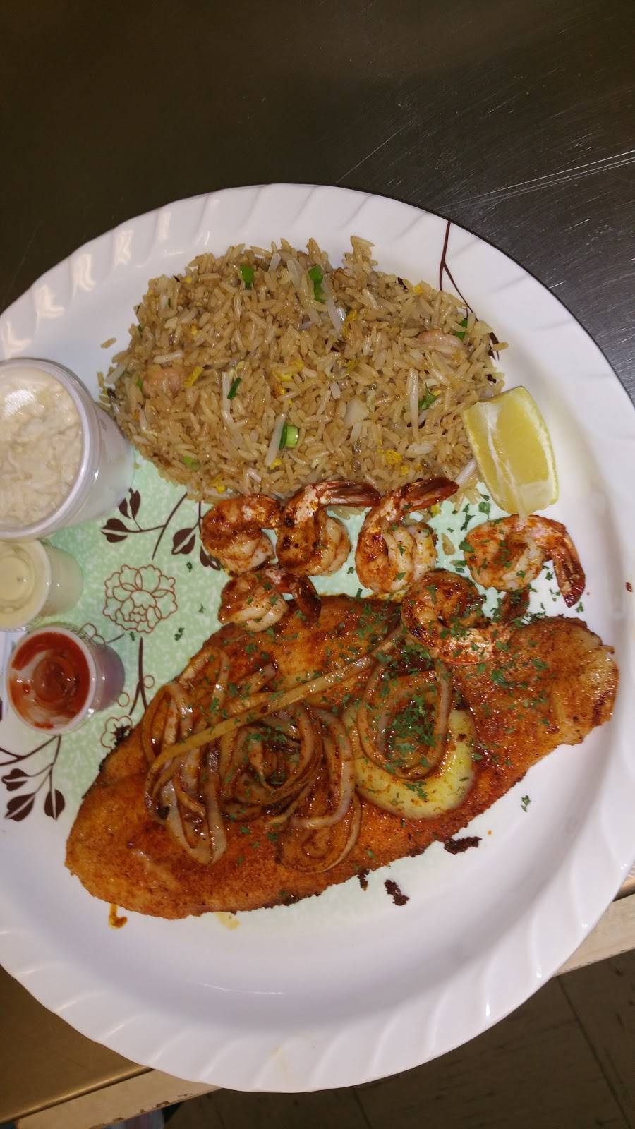 Captains Seafood | restaurant | 7418 Fairbanks North Houston Rd, Houston, TX 77040, USA | 7138960068 OR +1 713-896-0068