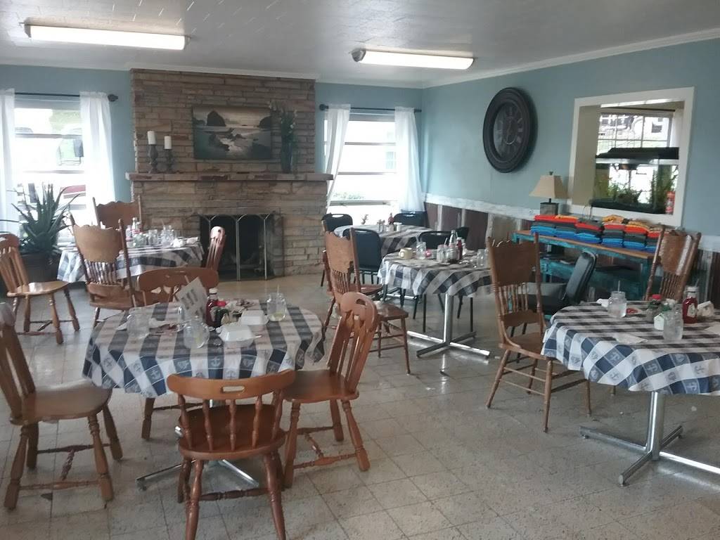 Lynnhurst Family Resort | restaurant | 270 Lynnhurst Dr, Murray, KY 42071, USA | 2704362345 OR +1 270-436-2345