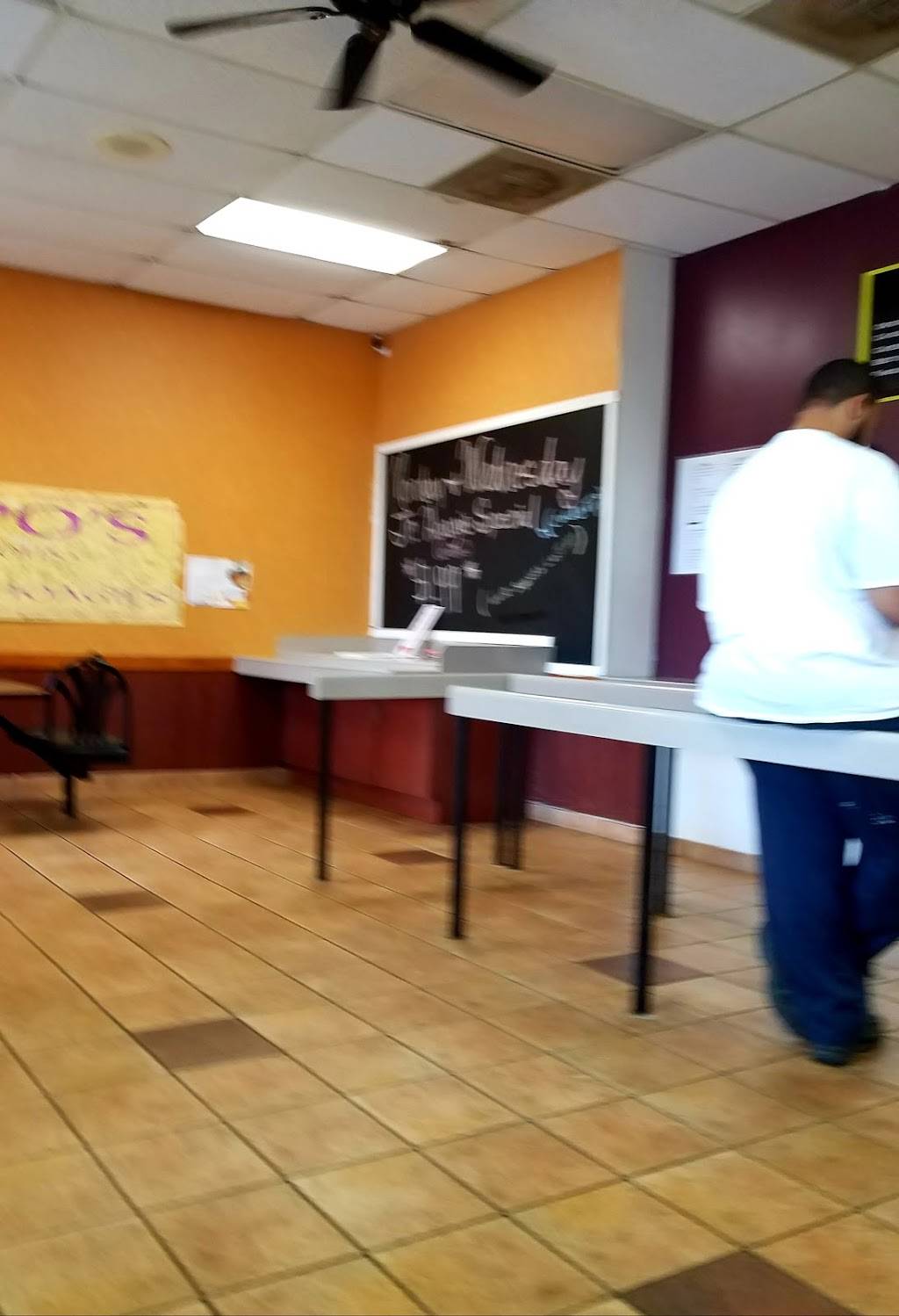 Capo Steaks | restaurant | 10509 St Clair Ave, Cleveland, OH 44108, USA | 2167213219 OR +1 216-721-3219