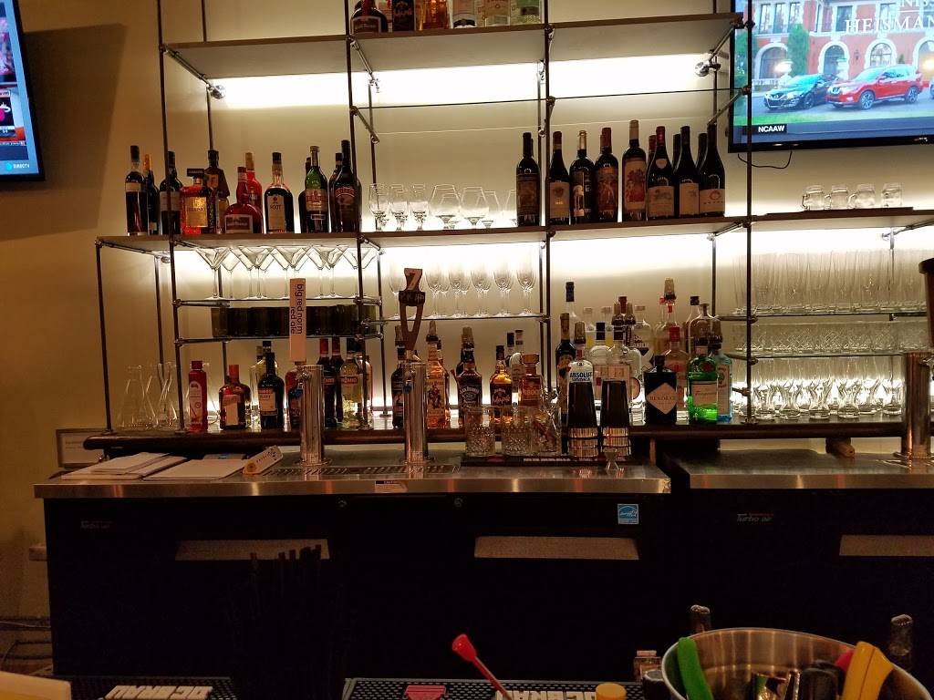 The Dish & Dram | restaurant | 10301 Kensington Pkwy, Kensington, MD 20895, USA | 3019624046 OR +1 301-962-4046