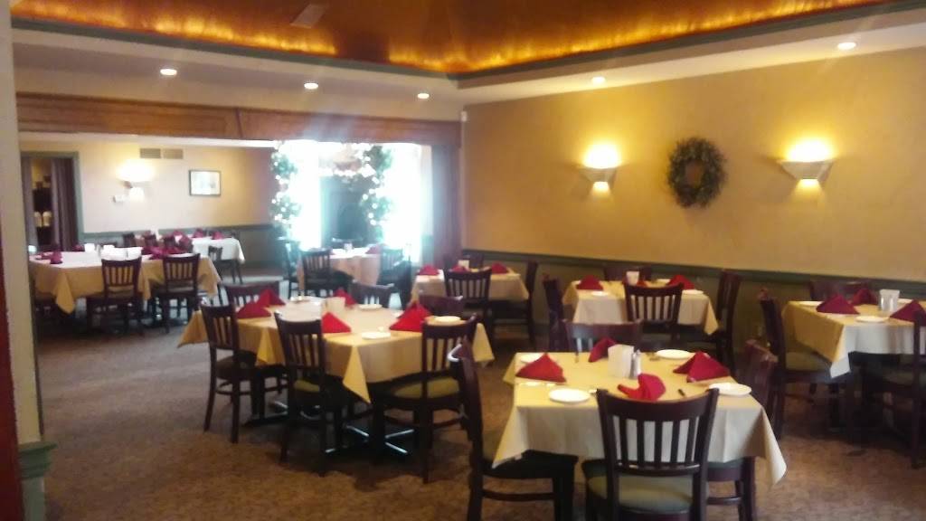 Spinnerstown Hotel | restaurant | 2195 Spinnerstown Rd, Quakertown, PA 18951, USA | 2155367242 OR +1 215-536-7242