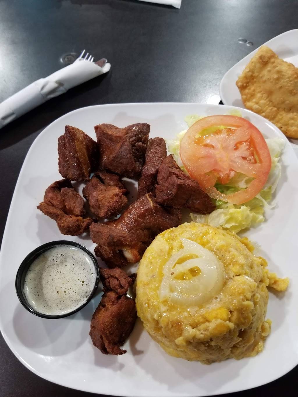 Rincon Tropical | restaurant | 6538 Michigan Ave, Detroit, MI 48210, USA | 3133348526 OR +1 313-334-8526