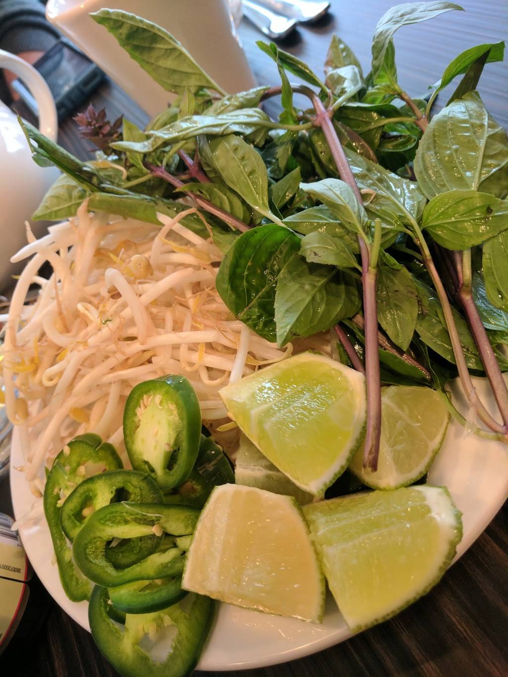 Phovana | restaurant | 1574 Eggert Rd, Buffalo, NY 14226, USA | 7168333632 OR +1 716-833-3632