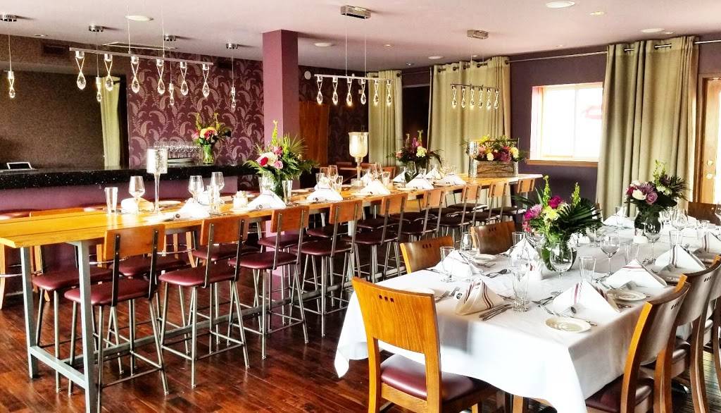 The Summerhill Resto.Pub.Patio | restaurant | 13775 ON-27, Schomberg, ON L0G 1T0, Canada | 9058594445 OR +1 905-859-4445