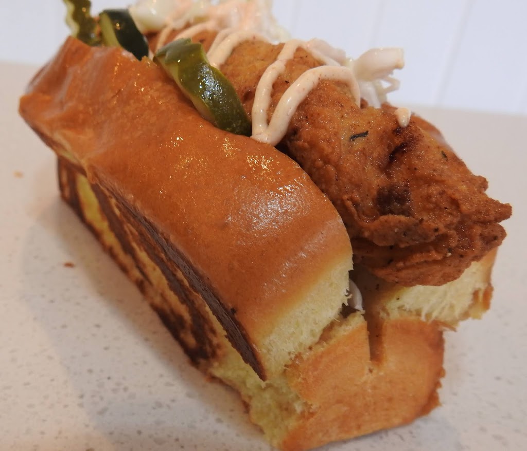 Hen House Fried Chicken Sandwiches | restaurant | 110 Hartz Ave, Danville, CA 94526, USA | 9257185180 OR +1 925-718-5180