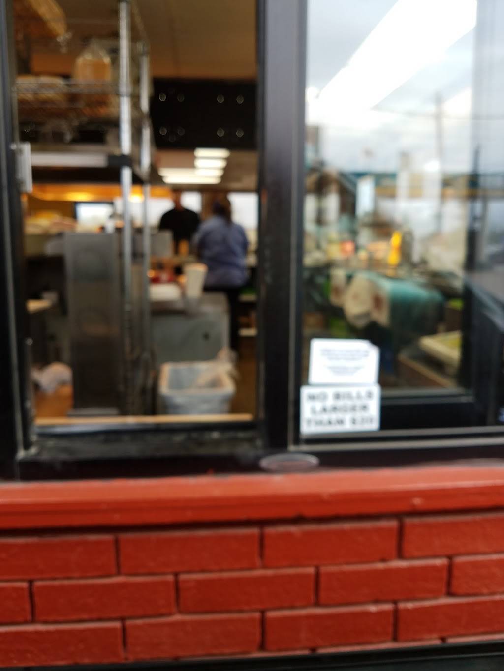 Churchs Chicken | restaurant | 12512 US-90, Houston, TX 77049, USA | 2814585341 OR +1 281-458-5341