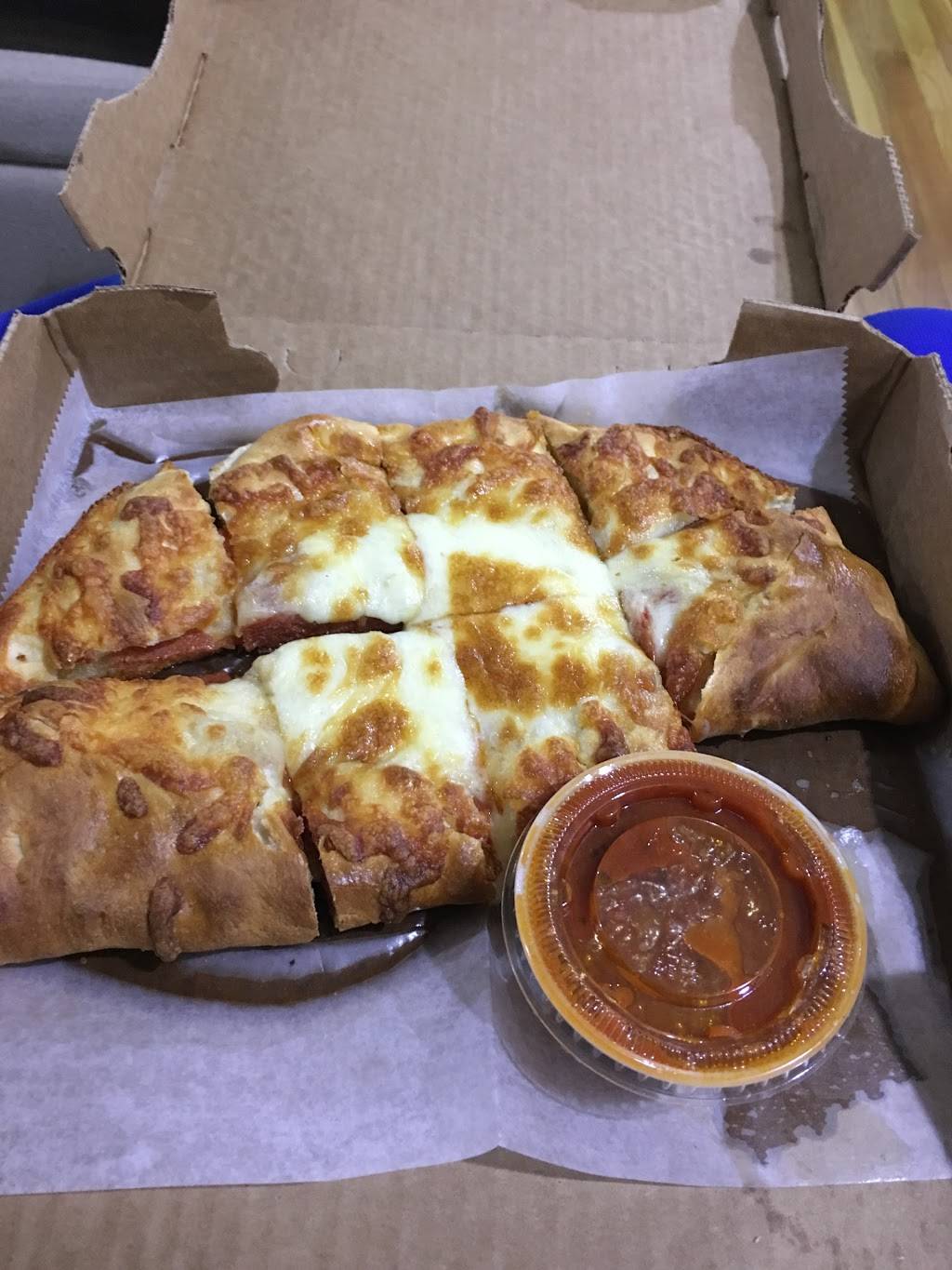 Cuzins Pizza | restaurant | 21 Brook St, Seekonk, MA 02771, USA | 5087616925 OR +1 508-761-6925