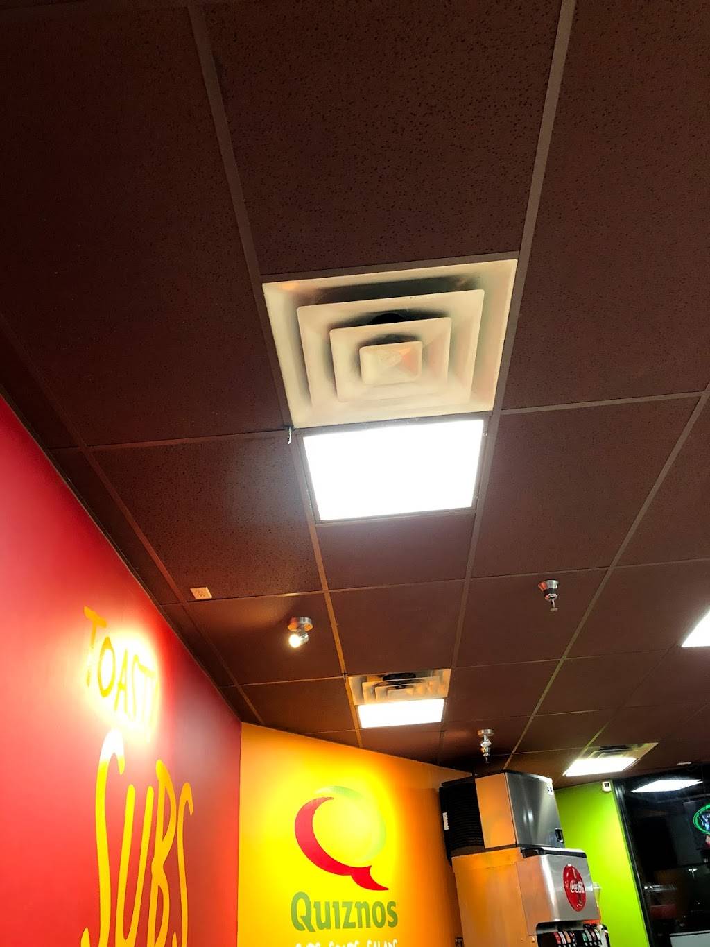 Quiznos | restaurant | 4406 Nathan Ln N, Plymouth, MN 55442, USA | 7635598100 OR +1 763-559-8100