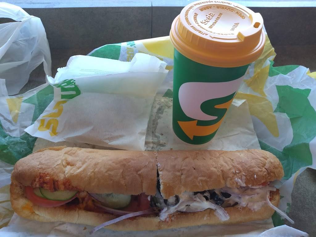 Subway | restaurant | 247 Sheppard Ave E, North York, ON M2N 2A3, Canada | 4162257782 OR +1 416-225-7782