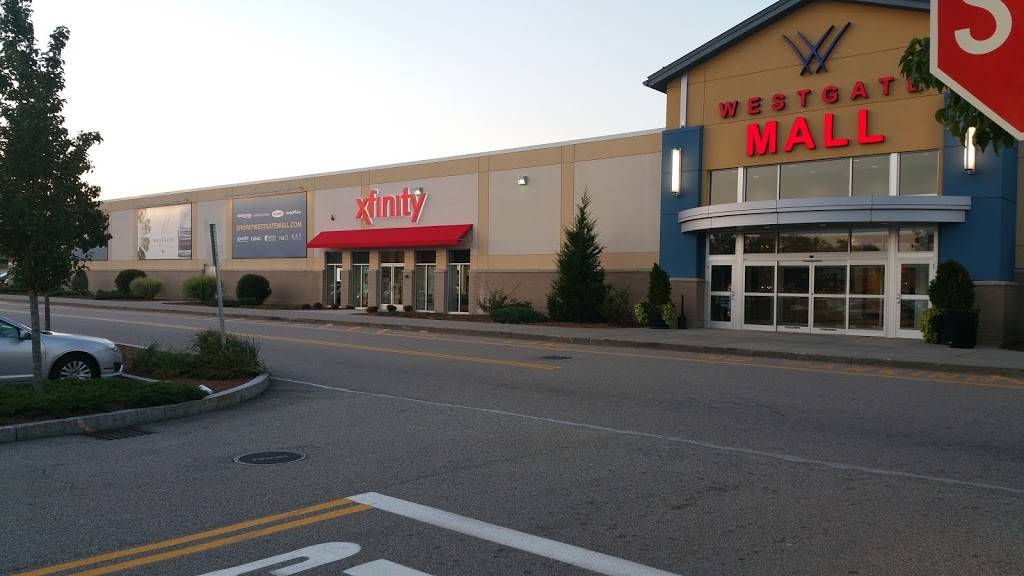 Westgate Mall | shopping mall | 200 Westgate Dr, Brockton, MA 02301, USA | 5085888916 OR +1 508-588-8916