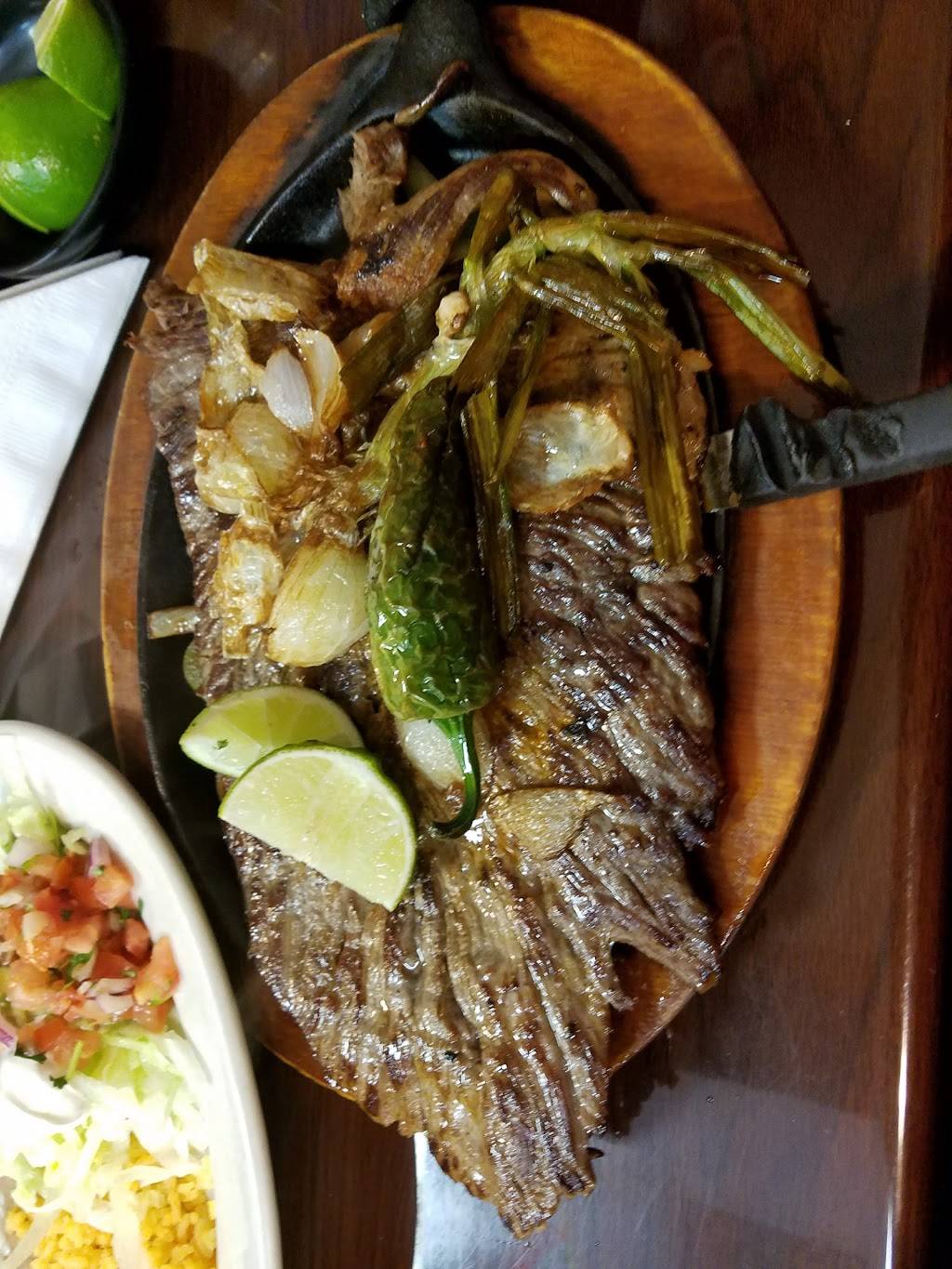 Santana Mexican Grill | restaurant | 114 Merchants Square Dr, Cartersville, GA 30121, USA | 7706063960 OR +1 770-606-3960