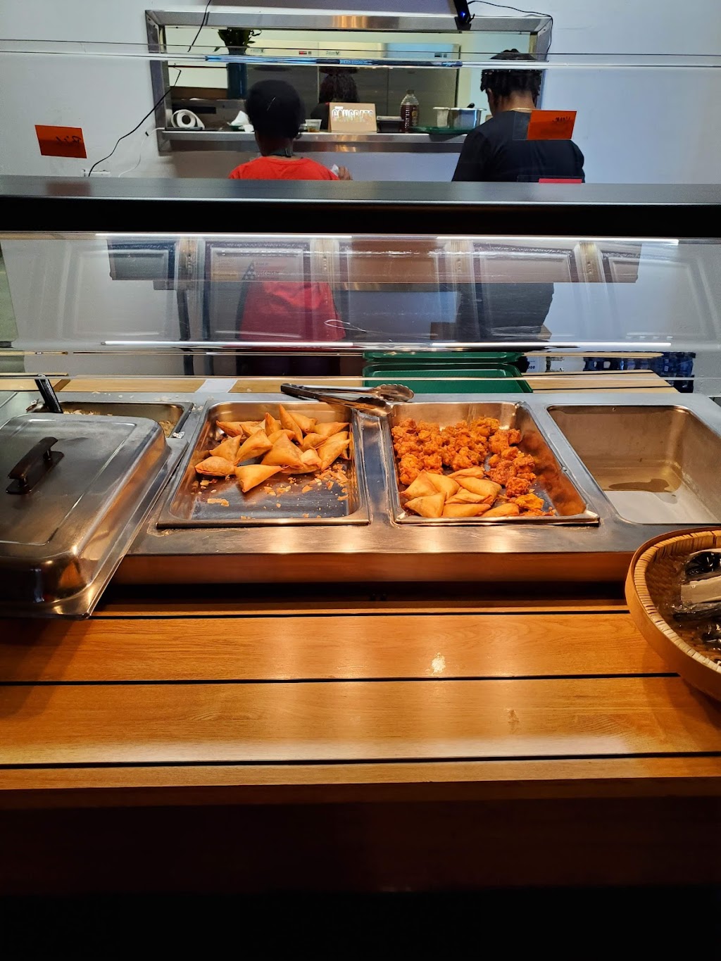 Immys African Cuisine | restaurant | 2847 N Oakland Ave, Milwaukee, WI 53211, USA | 4145029535 OR +1 414-502-9535