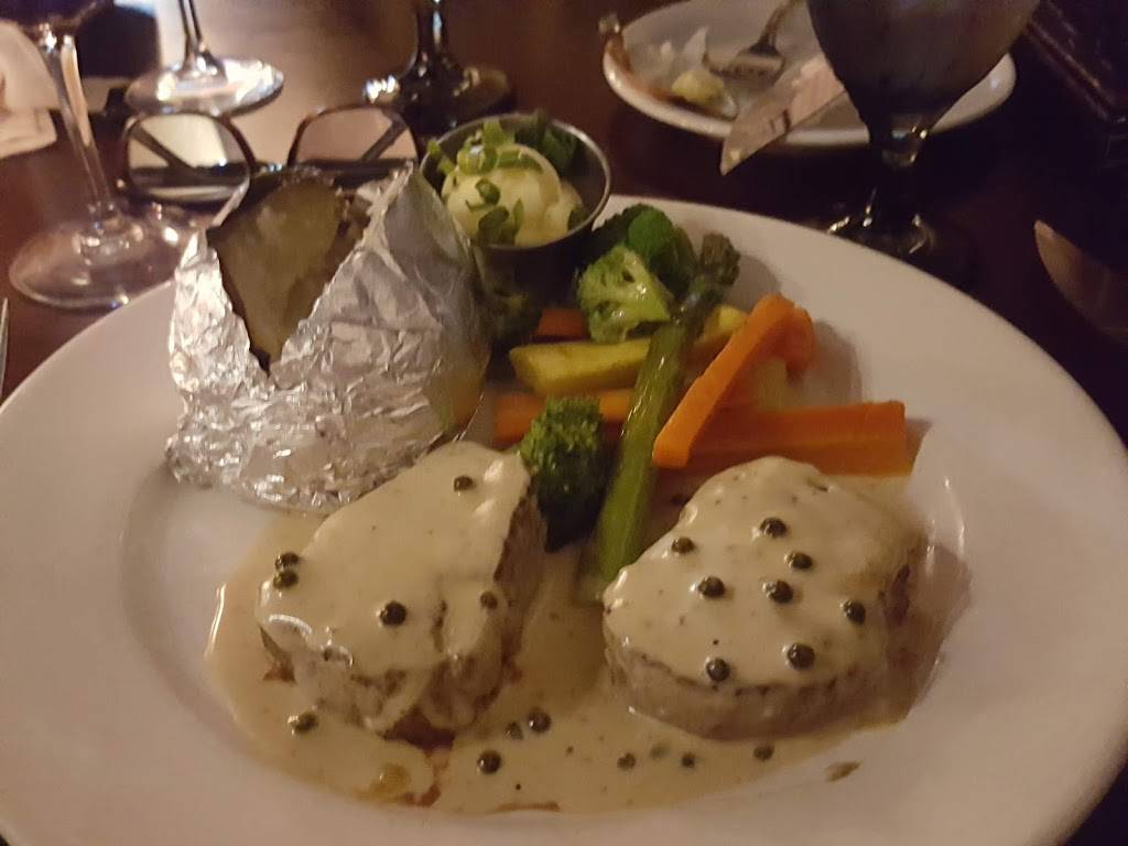 M&B Steak and Seafood | restaurant | 2521 Sycamore Dr, Simi Valley, CA 93065, USA | 8056247959 OR +1 805-624-7959