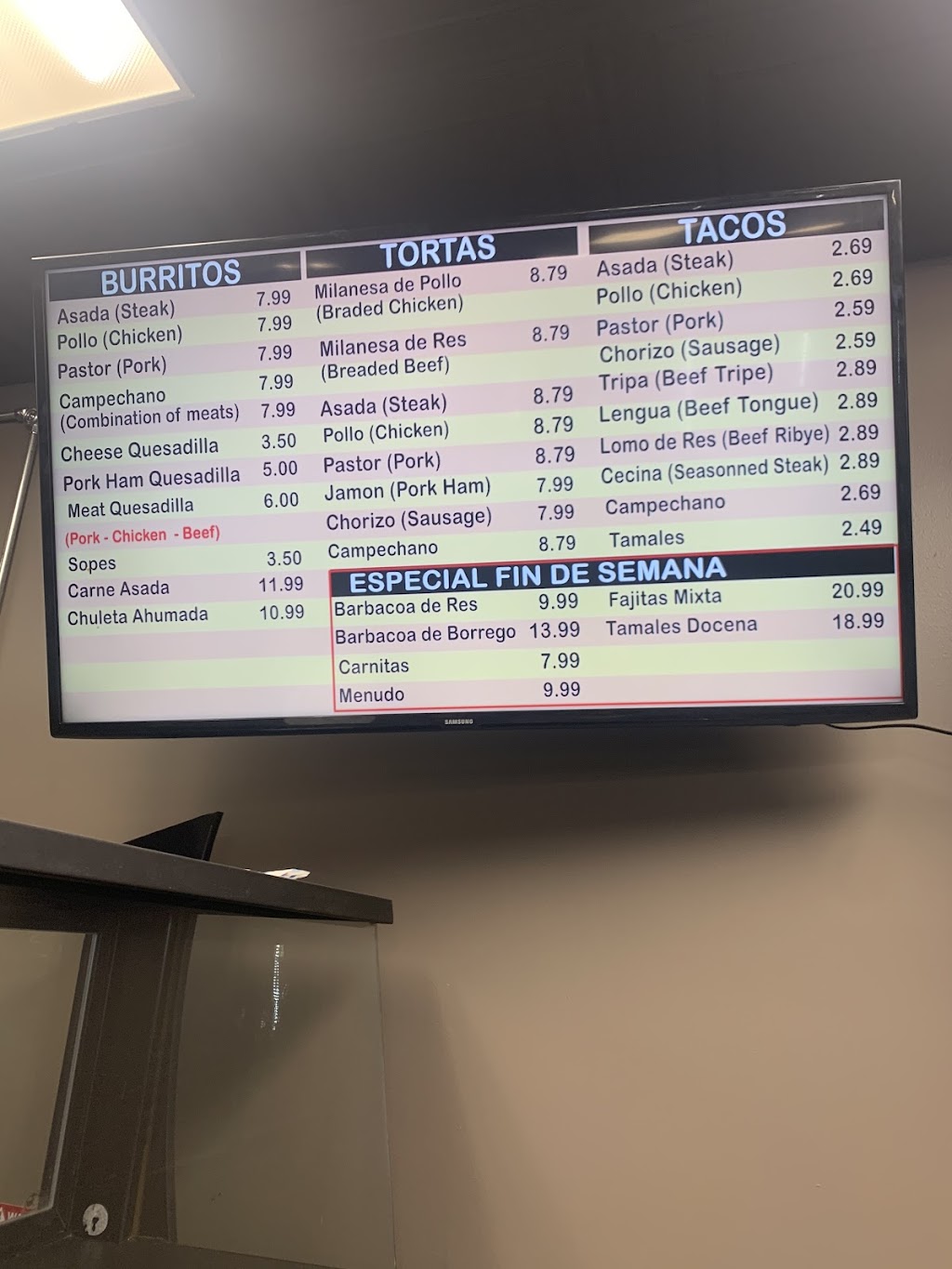 Tienda y taqueria la bonita | restaurant | 4915 Commercial Ave, Madison, WI 53704, USA | 6082839982 OR +1 608-283-9982