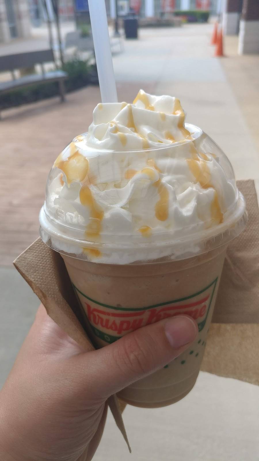 Krispy Kreme | bakery | 5205 Airways Blvd Suite 917, Southaven, MS 38671, USA | 6623493324 OR +1 662-349-3324