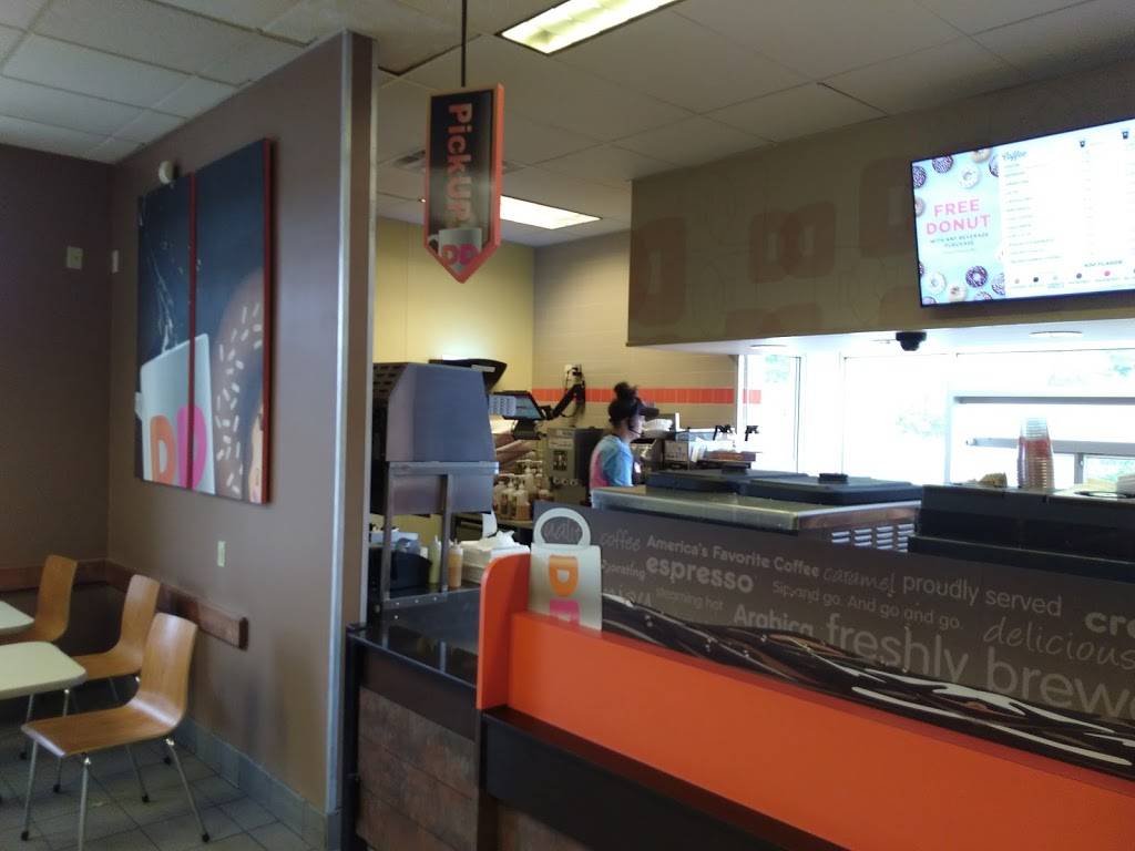 Dunkin | bakery | 6 Stonecrest Dr, Turner, ME 04282, USA | 2072253898 OR +1 207-225-3898