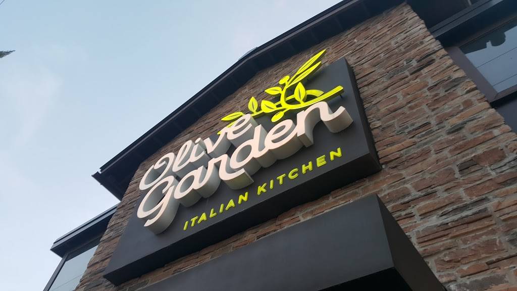 Olive Garden Italian Restaurant | meal takeaway | 665 N Orlando Ave, Winter Park, FL 32789, USA | 4077407117 OR +1 407-740-7117
