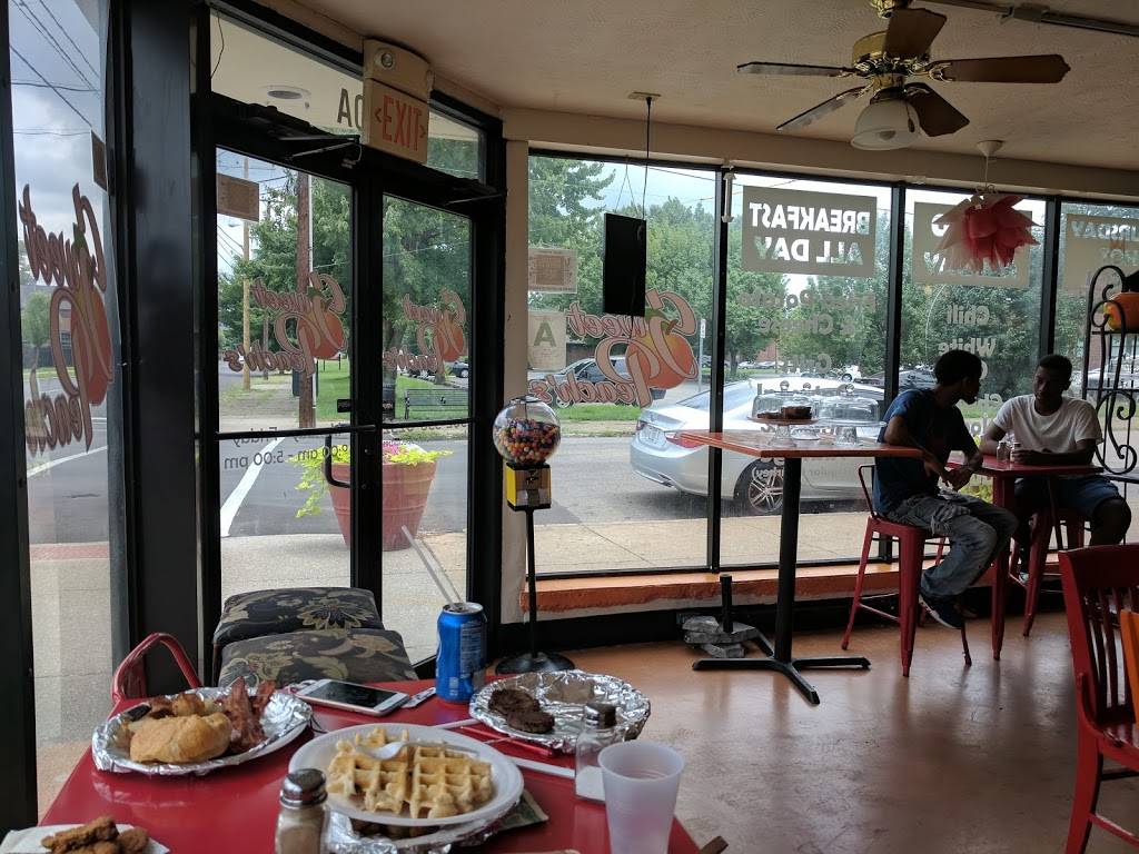 Sweet Peaches | bakery | 1800 W Muhammad Ali Blvd, Louisville, KY 40203, USA | 5023560232 OR +1 502-356-0232