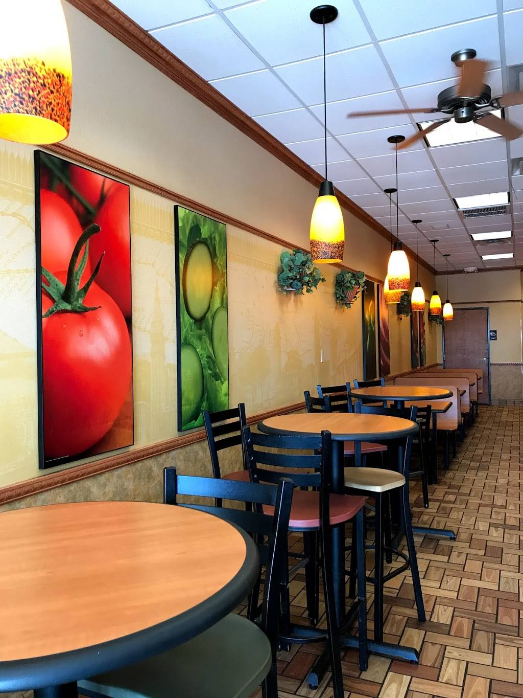 Subway Restaurants | restaurant | 1334 E Chandler Blvd Suite 7 Safeway Desert Foothills S/C, Phoenix, AZ 85048, USA | 4804602066 OR +1 480-460-2066