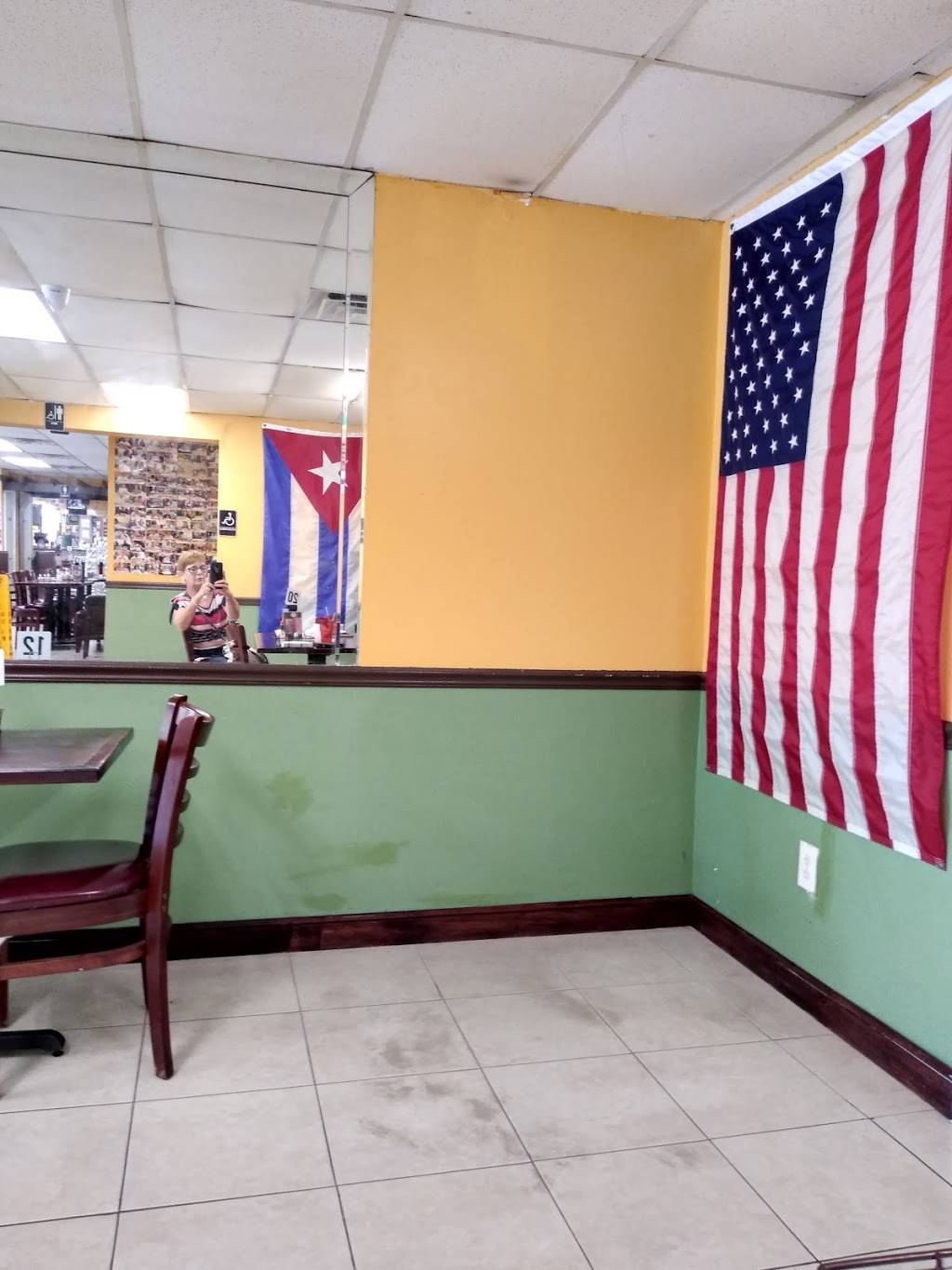 Sarussi Cafeteria and Restaurant | cafe | 6797 SW 8th St, Miami, FL 33144, USA | 3052645464 OR +1 305-264-5464