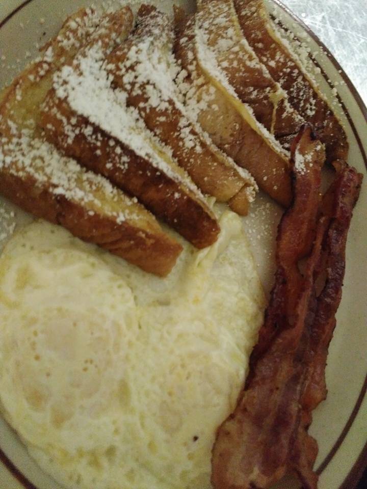 Victors Kitchen | restaurant | 5571 Park Blvd N, Pinellas Park, FL 33781, USA | 7275414425 OR +1 727-541-4425